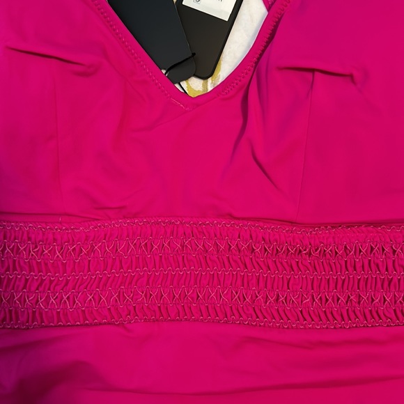 👙 City Chic Lucia 1 Piece Swimsuit Bathing Suit - Picture 7 of 8